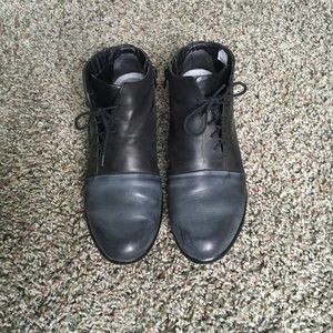 Women’s Naot Camden Boots